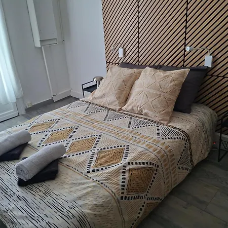 Apartment Au Théâtre 10 Mn Des Plages